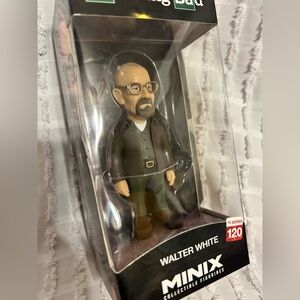 Walter‎ White Vinyl Figure